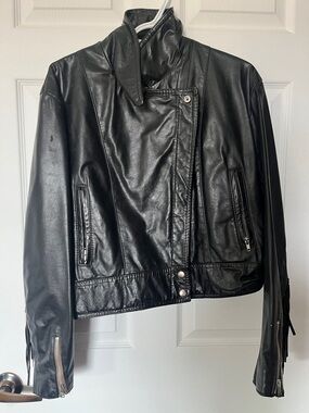Vintage Classic Black Leather  Jacket with tassels